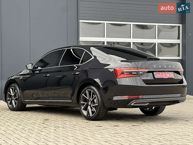 Ліфтбек Skoda Superb 2023 в Мукачевому