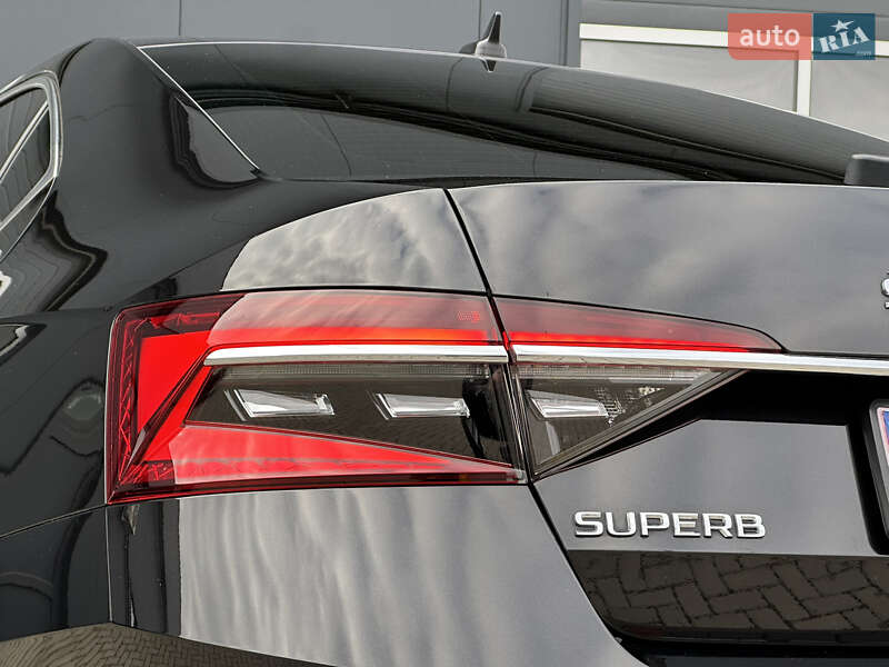 Ліфтбек Skoda Superb 2023 в Мукачевому