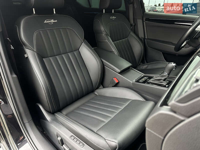 Ліфтбек Skoda Superb 2023 в Мукачевому