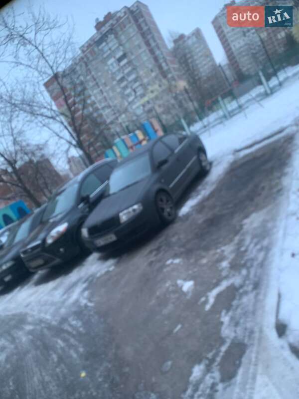 Ліфтбек Skoda Superb 2004 в Києві фото 6 Ліфтбек Skoda Superb 2004 в Києві