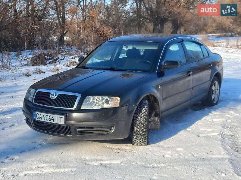 Ліфтбек Skoda Superb 2005 в Звенигородці