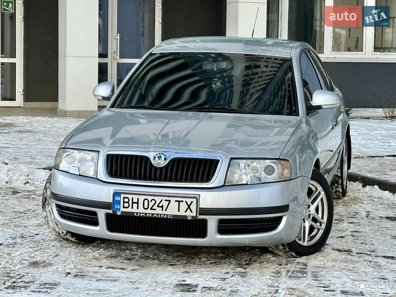 Лифтбек Skoda Superb 2007 в Одессе