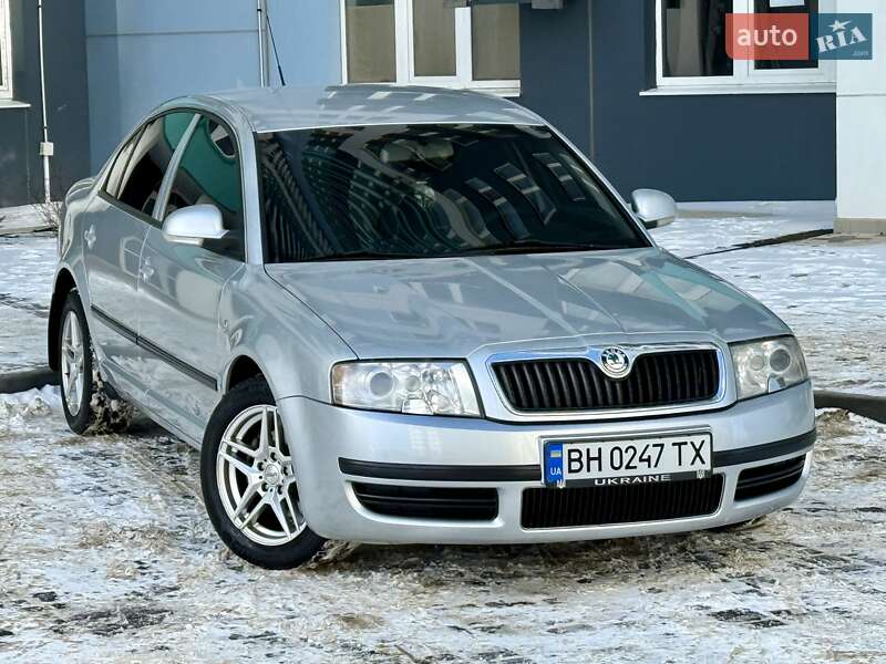 Лифтбек Skoda Superb 2007 в Одессе