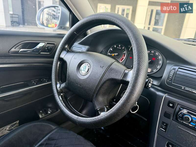 Лифтбек Skoda Superb 2007 в Одессе
