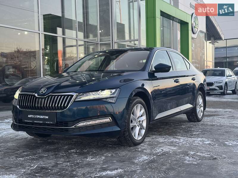 Лифтбек Skoda Superb 2019 в Киеве