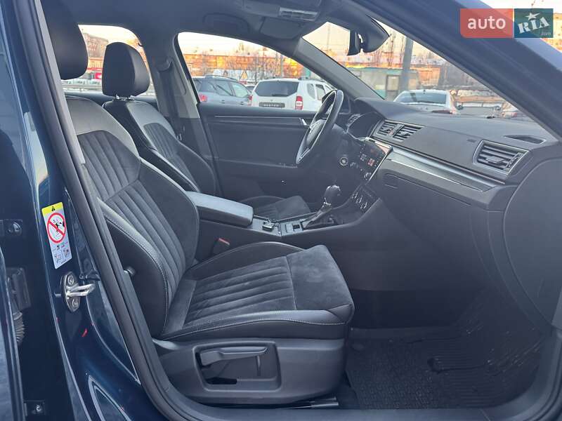 Лифтбек Skoda Superb 2019 в Киеве