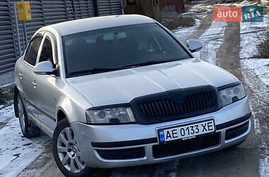 Ліфтбек Skoda Superb 2006 в Дніпрі