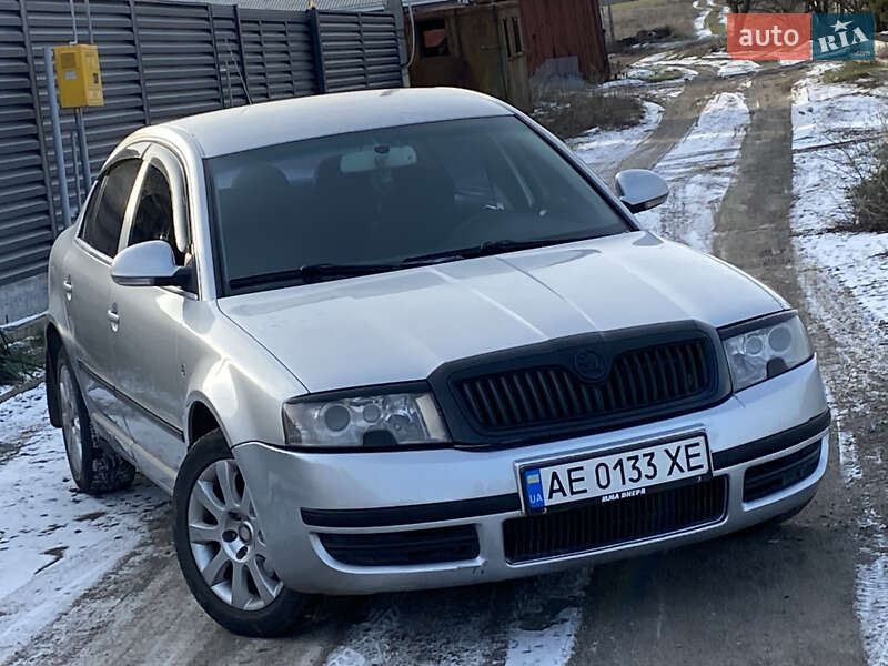 Skoda Superb 2006