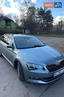 Универсал Skoda Superb 2019 в Львове