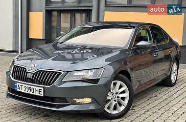 Лифтбек Skoda Superb 2017 в Коломые