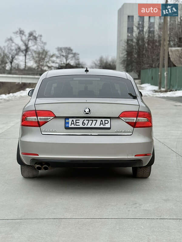 Лифтбек Skoda Superb 2014 в Павлограде