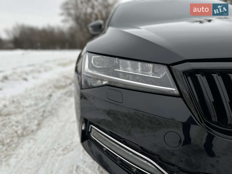 Лифтбек Skoda Superb 2019 в Киеве