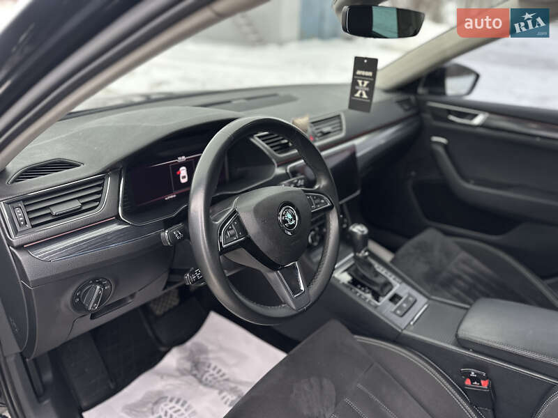 Лифтбек Skoda Superb 2019 в Киеве
