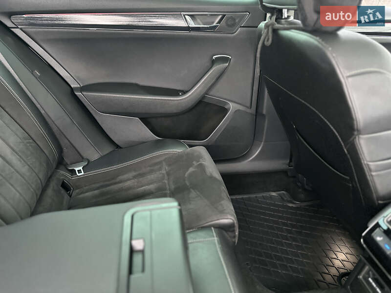 Лифтбек Skoda Superb 2019 в Киеве
