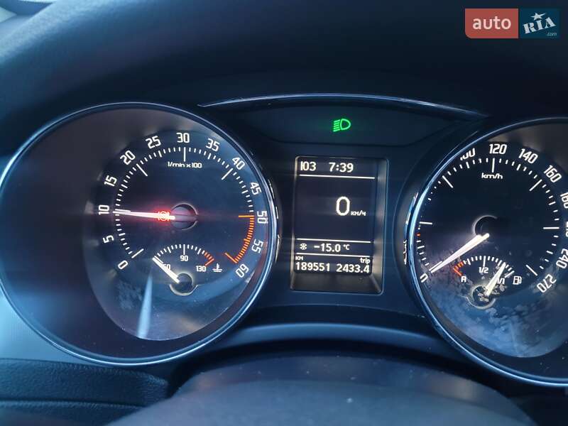 Универсал Skoda Superb 2012 в Киеве