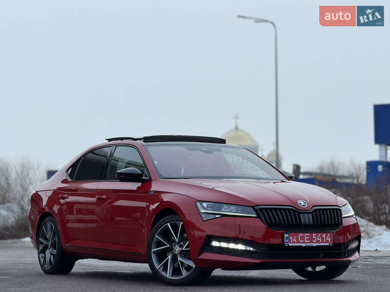 Лифтбек Skoda Superb 2022 в Дрогобыче