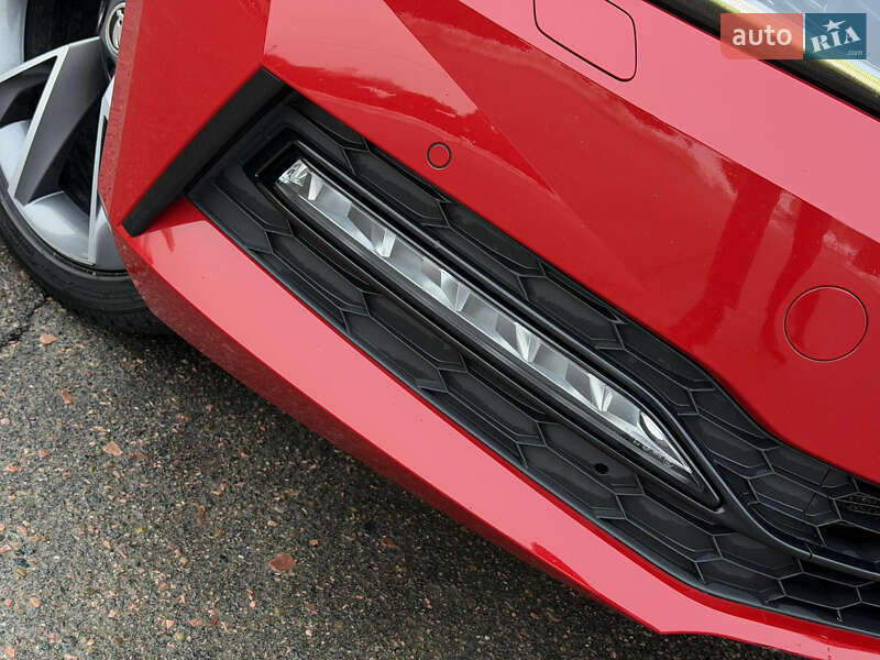 Лифтбек Skoda Superb 2022 в Дрогобыче