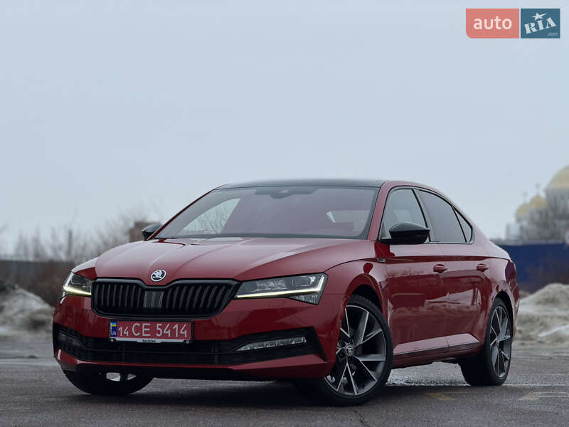 Лифтбек Skoda Superb 2022 в Дрогобыче