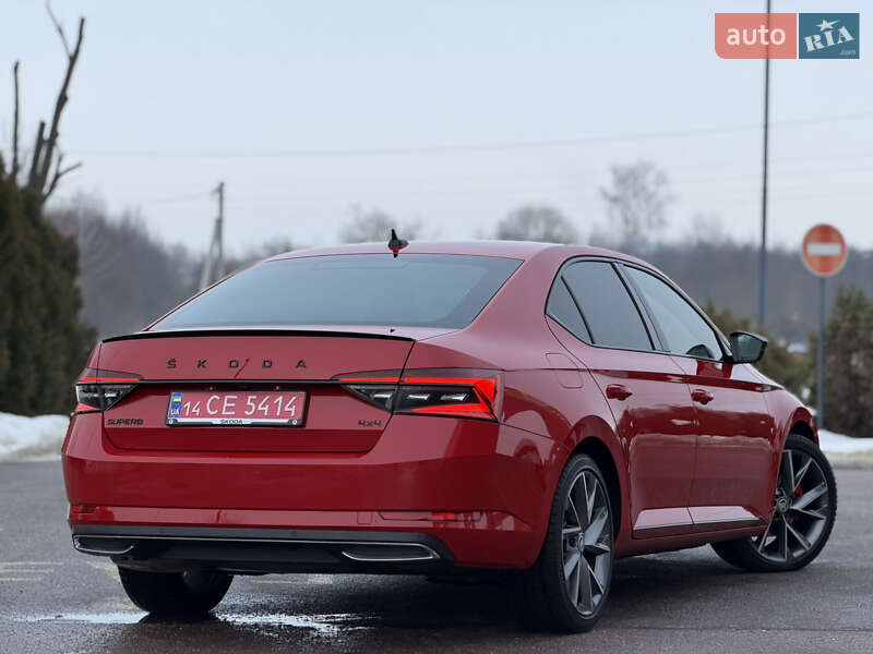 Лифтбек Skoda Superb 2022 в Дрогобыче