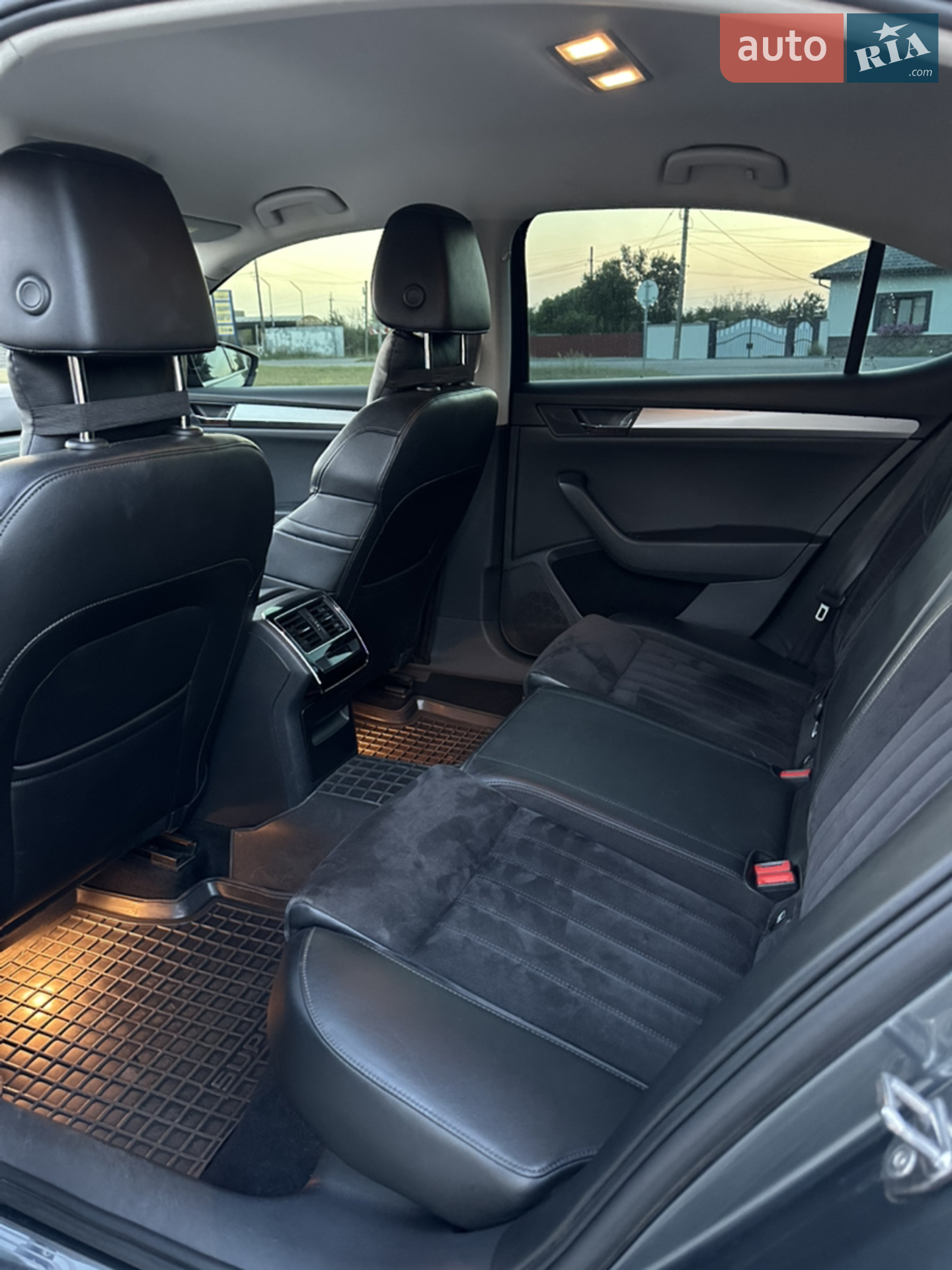 2016 Skoda Superb - мініатюра 14