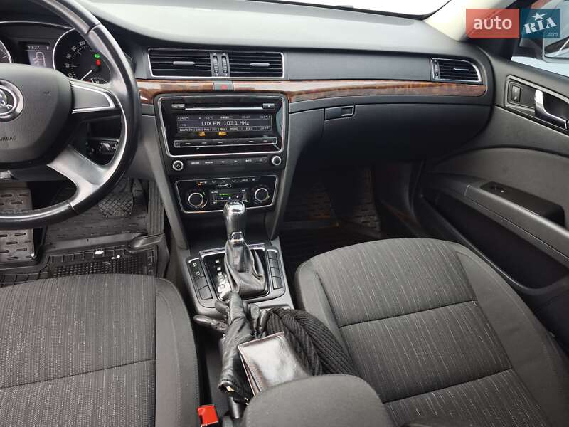 Лифтбек Skoda Superb 2014 в Киеве