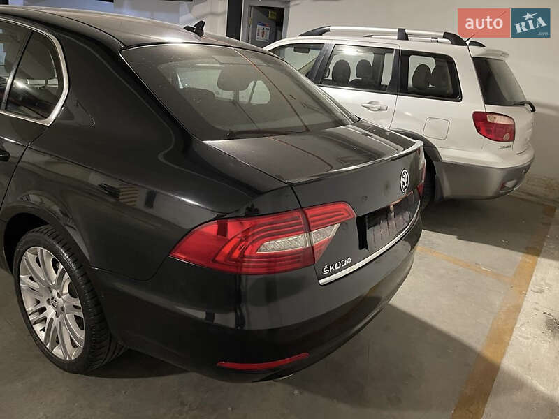 Лифтбек Skoda Superb 2014 в Киеве