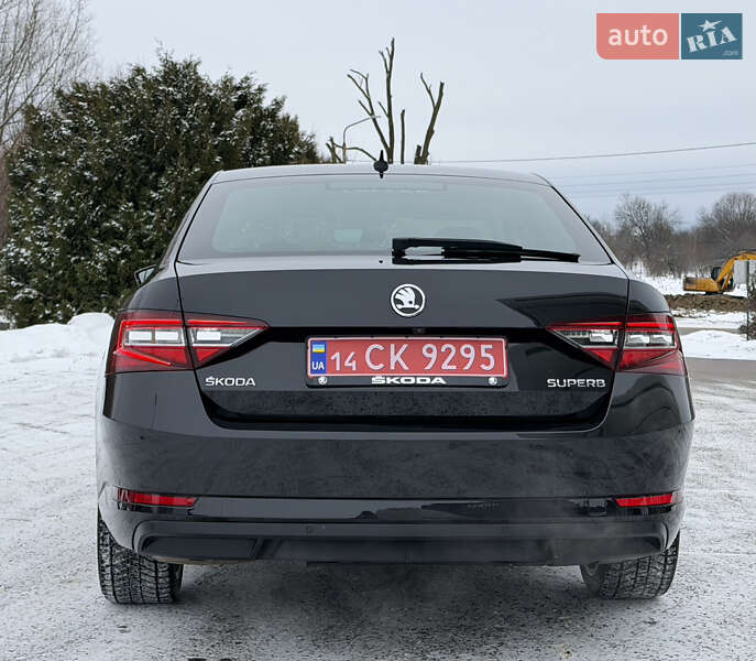 Лифтбек Skoda Superb 2017 в Дрогобыче