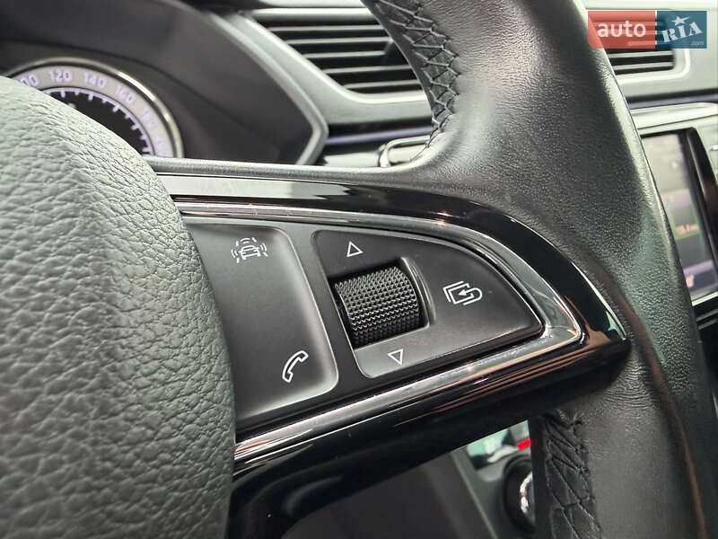 Лифтбек Skoda Superb 2017 в Дрогобыче