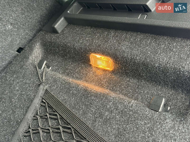 Лифтбек Skoda Superb 2017 в Дрогобыче