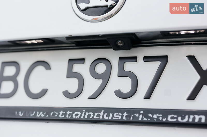 Универсал Skoda Superb 2016 в Стрые фото 34 Универсал Skoda Superb 2016 в Стрые