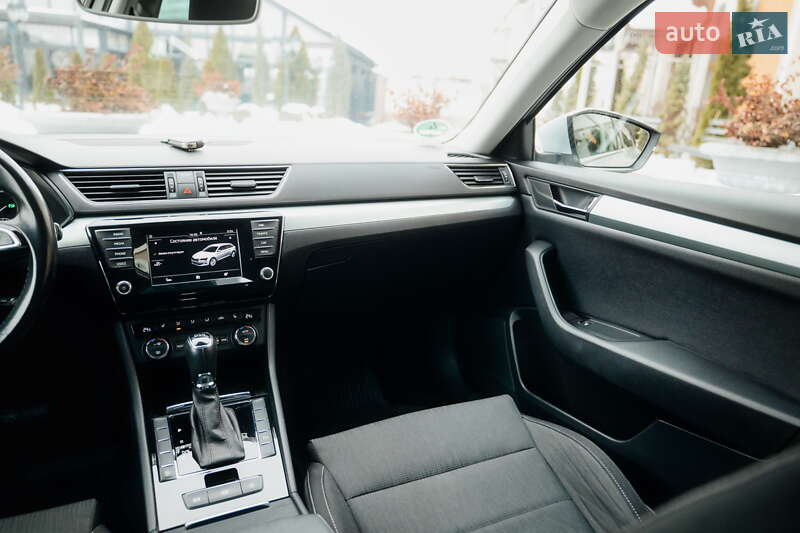 Универсал Skoda Superb 2016 в Стрые фото 72 Универсал Skoda Superb 2016 в Стрые