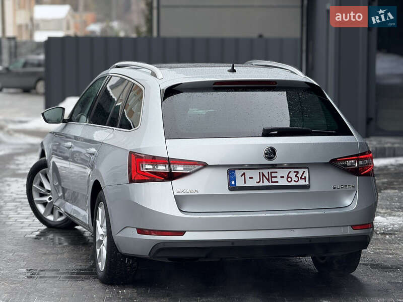 Универсал Skoda Superb 2018 в Ровно