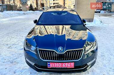 Універсал Skoda Superb 2019 в Києві