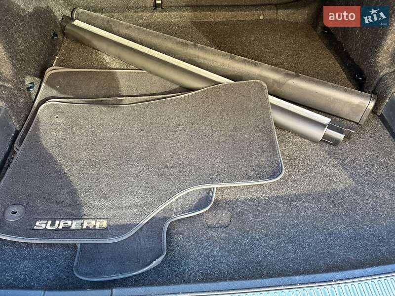 Универсал Skoda Superb 2019 в Киеве фото 88 Универсал Skoda Superb 2019 в Киеве