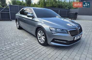 Лифтбек Skoda Superb 2019 в Виннице