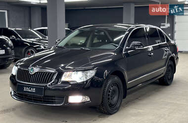 Ліфтбек Skoda Superb 2011 в Харкові