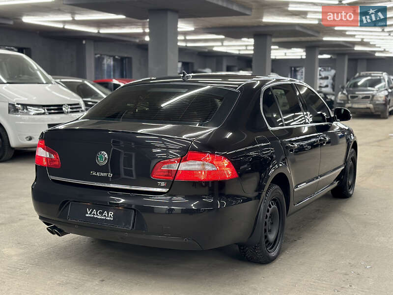 Ліфтбек Skoda Superb 2011 в Харкові