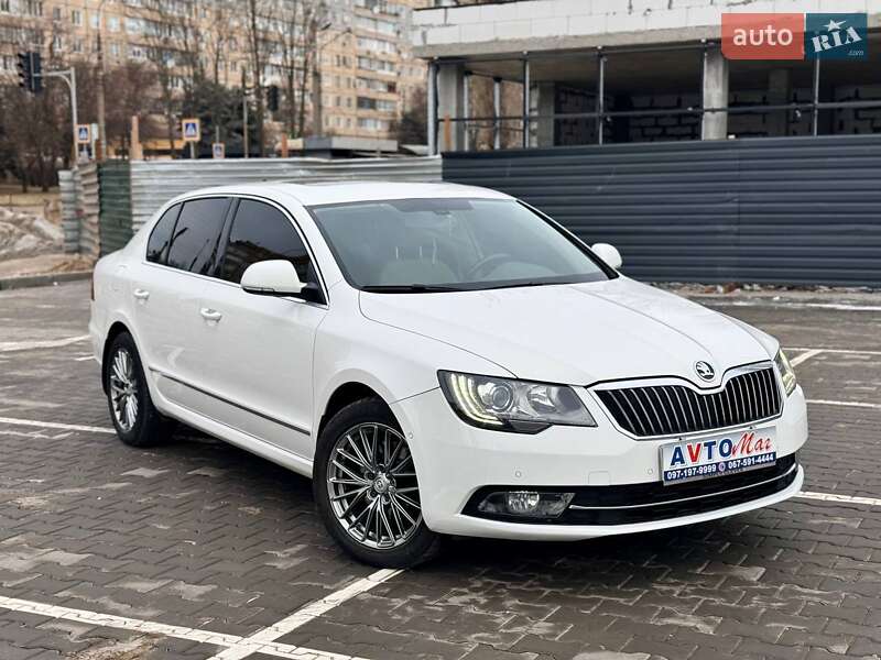 Ліфтбек Skoda Superb 2013 в Кривому Розі