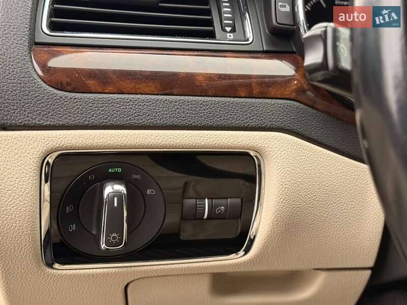 Ліфтбек Skoda Superb 2013 в Кривому Розі