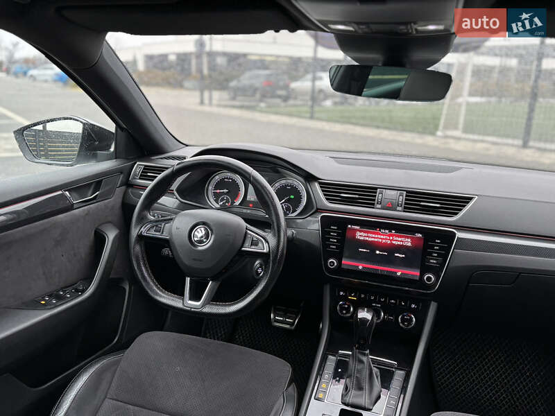 Універсал Skoda Superb 2017 в Ужгороді