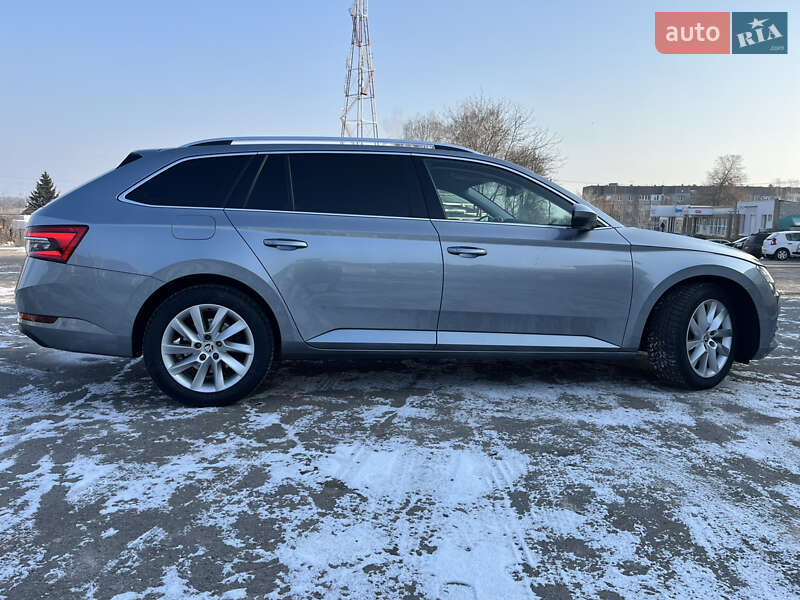 Універсал Skoda Superb 2021 в Хоролі