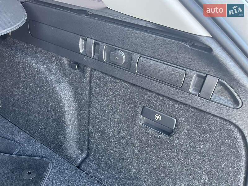 Універсал Skoda Superb 2021 в Хоролі