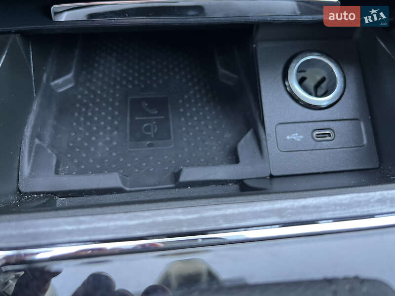 Універсал Skoda Superb 2021 в Хоролі