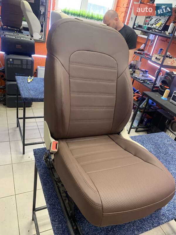 Универсал Skoda Superb 2010 в Киеве