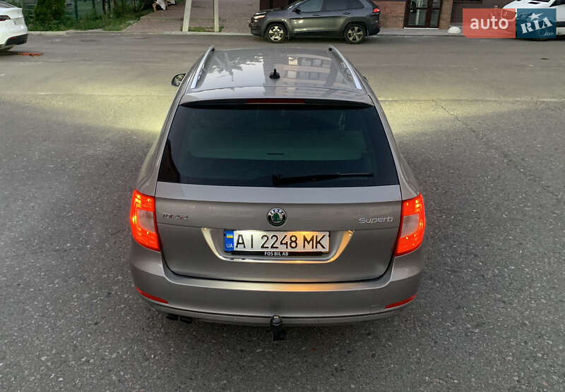 Универсал Skoda Superb 2010 в Киеве