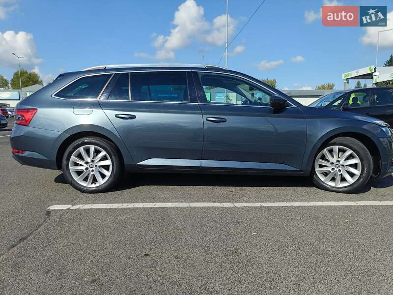 Универсал Skoda Superb 2019 в Львове фото 7 Универсал Skoda Superb 2019 в Львове