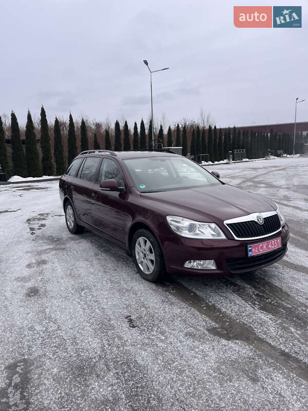 Универсал Skoda Superb 2009 в Надворной фото 8 Универсал Skoda Superb 2009 в Надворной