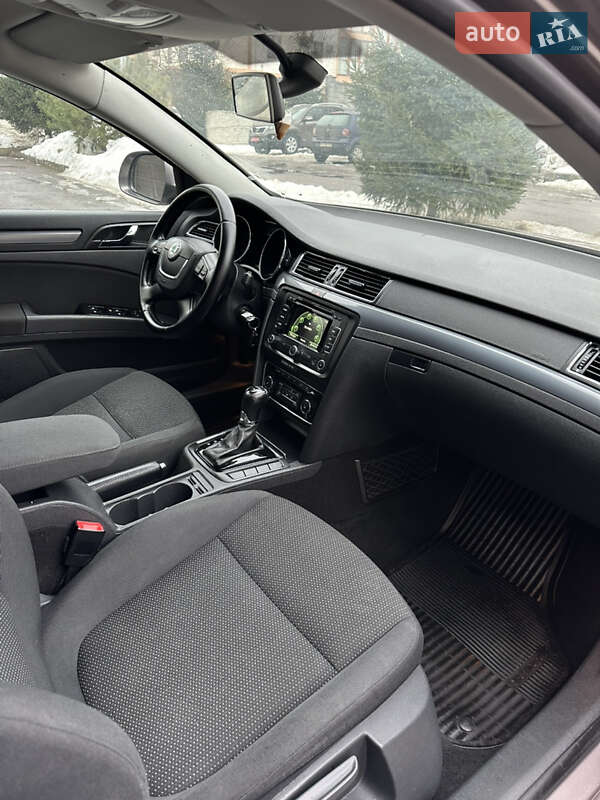 Универсал Skoda Superb 2013 в Ровно фото 24 Универсал Skoda Superb 2013 в Ровно