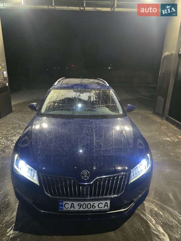 Універсал Skoda Superb 2016 в Умані