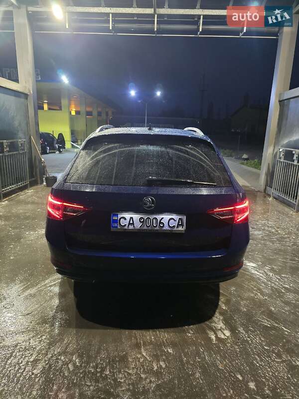 Універсал Skoda Superb 2016 в Умані